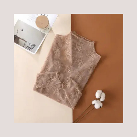 Laci Lace Top